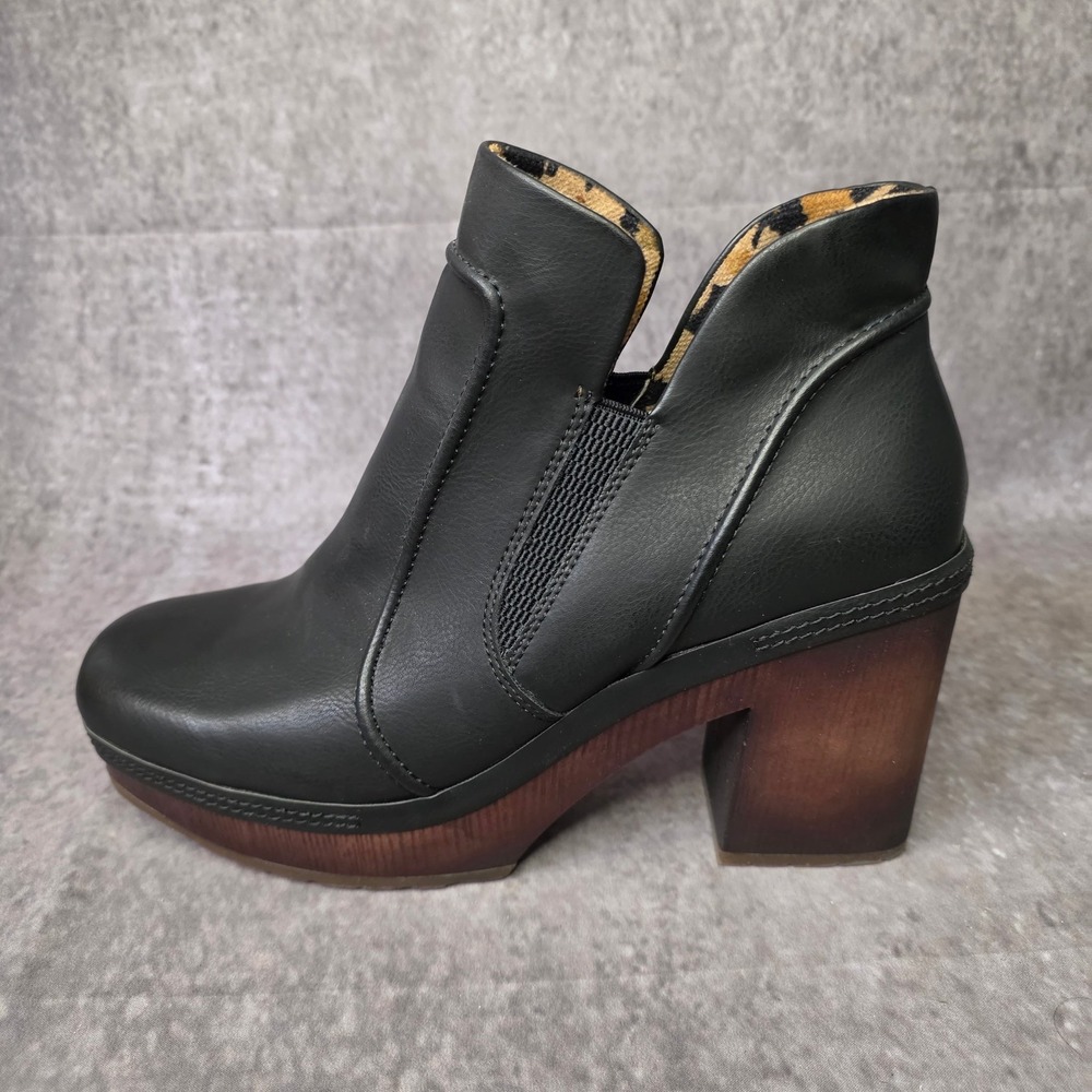 New Korks Women's Robin Black Chunky Heel Clog Boots Size 9.5M KR0013909